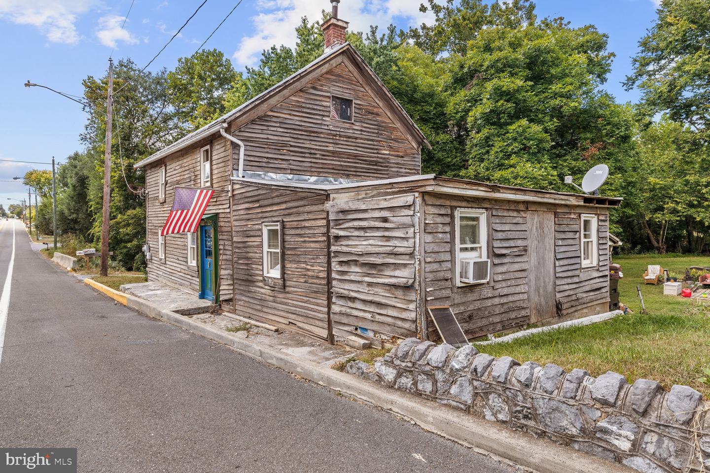 3323 S Main Street, Toms Brook