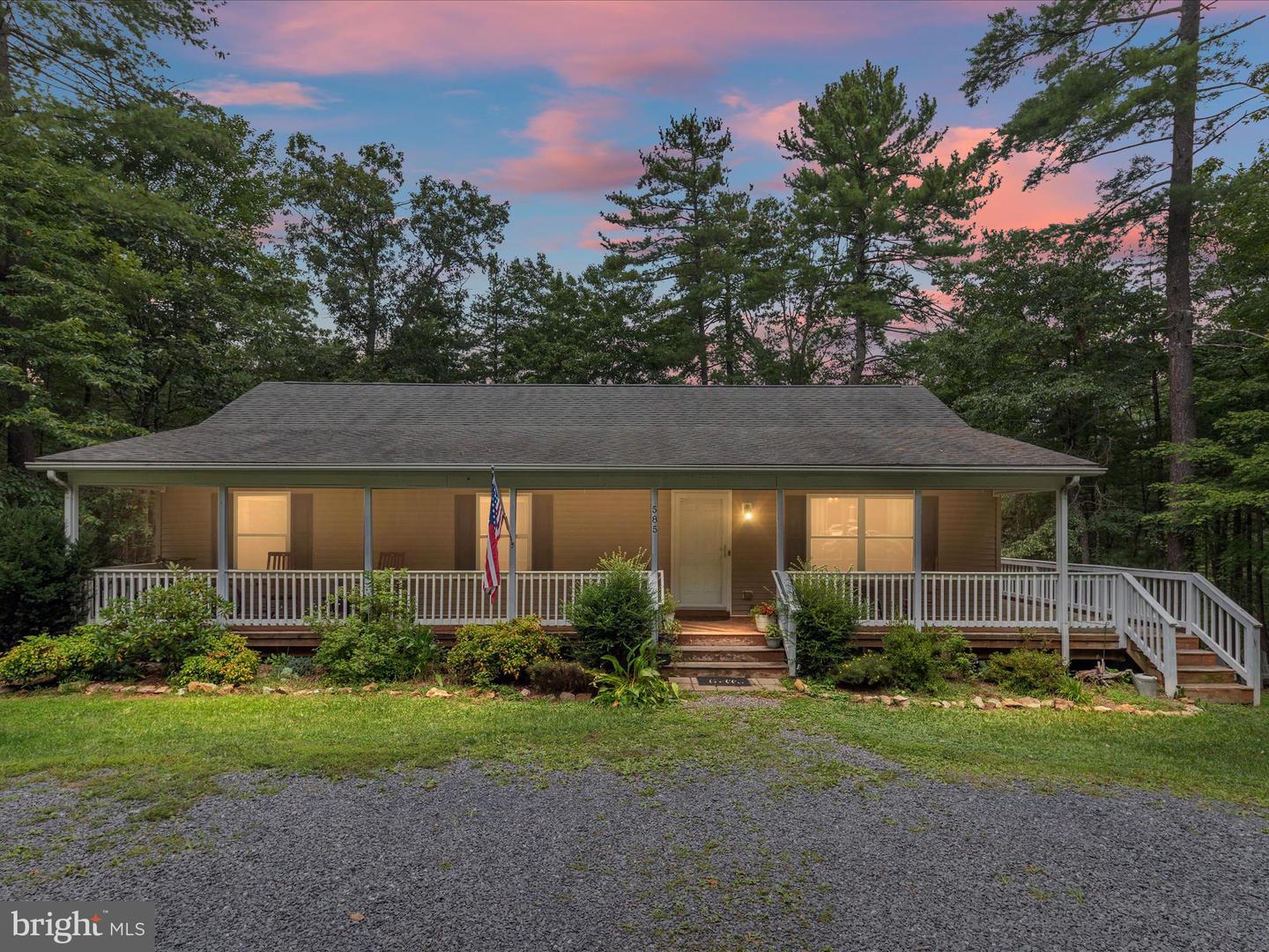 585 Bass Wood, Mount Jackson