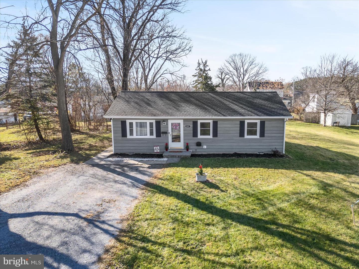 557 Ash Street, Strasburg