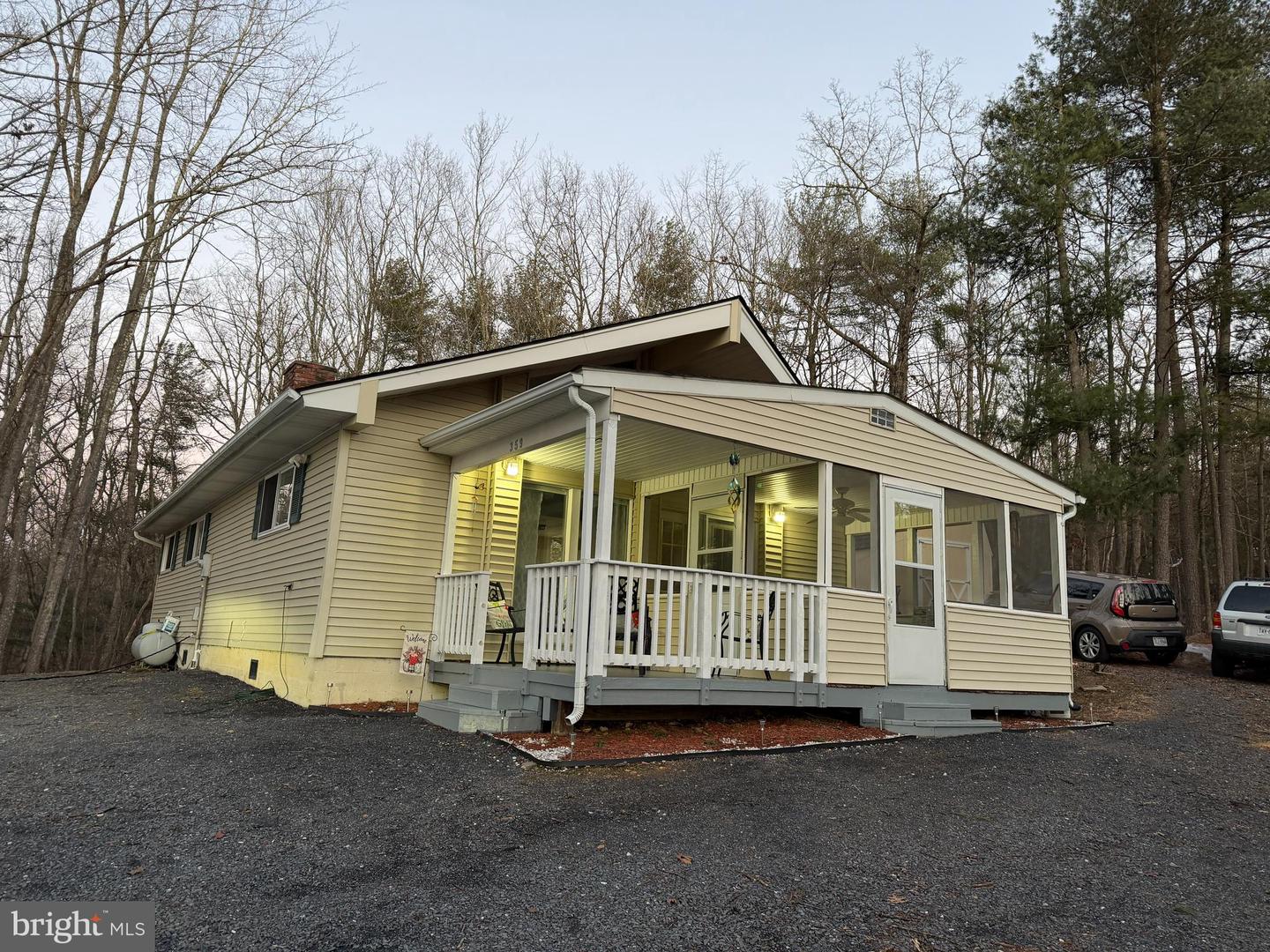 359 Straton Way, Basye