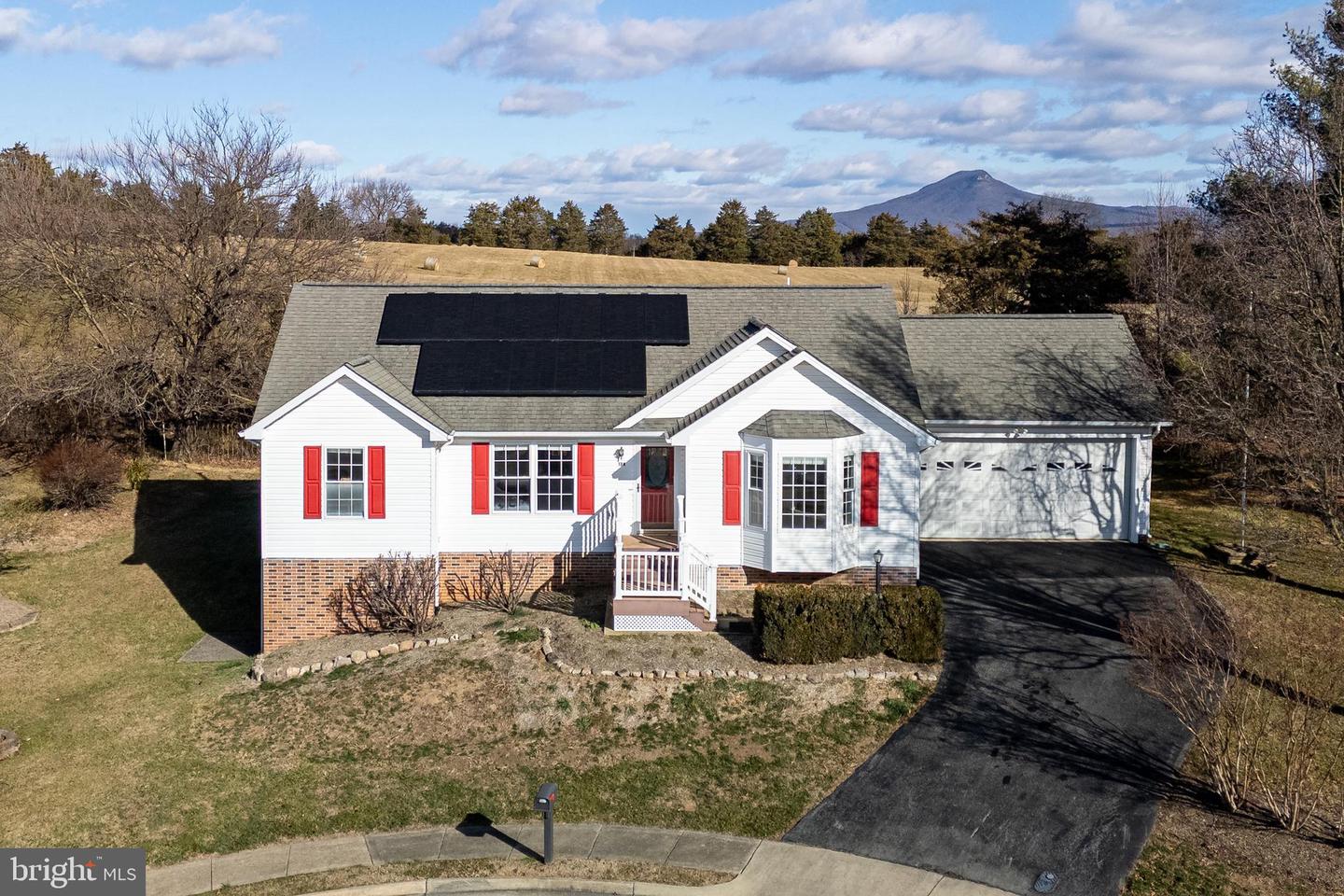 134 Dillon Court, New Market