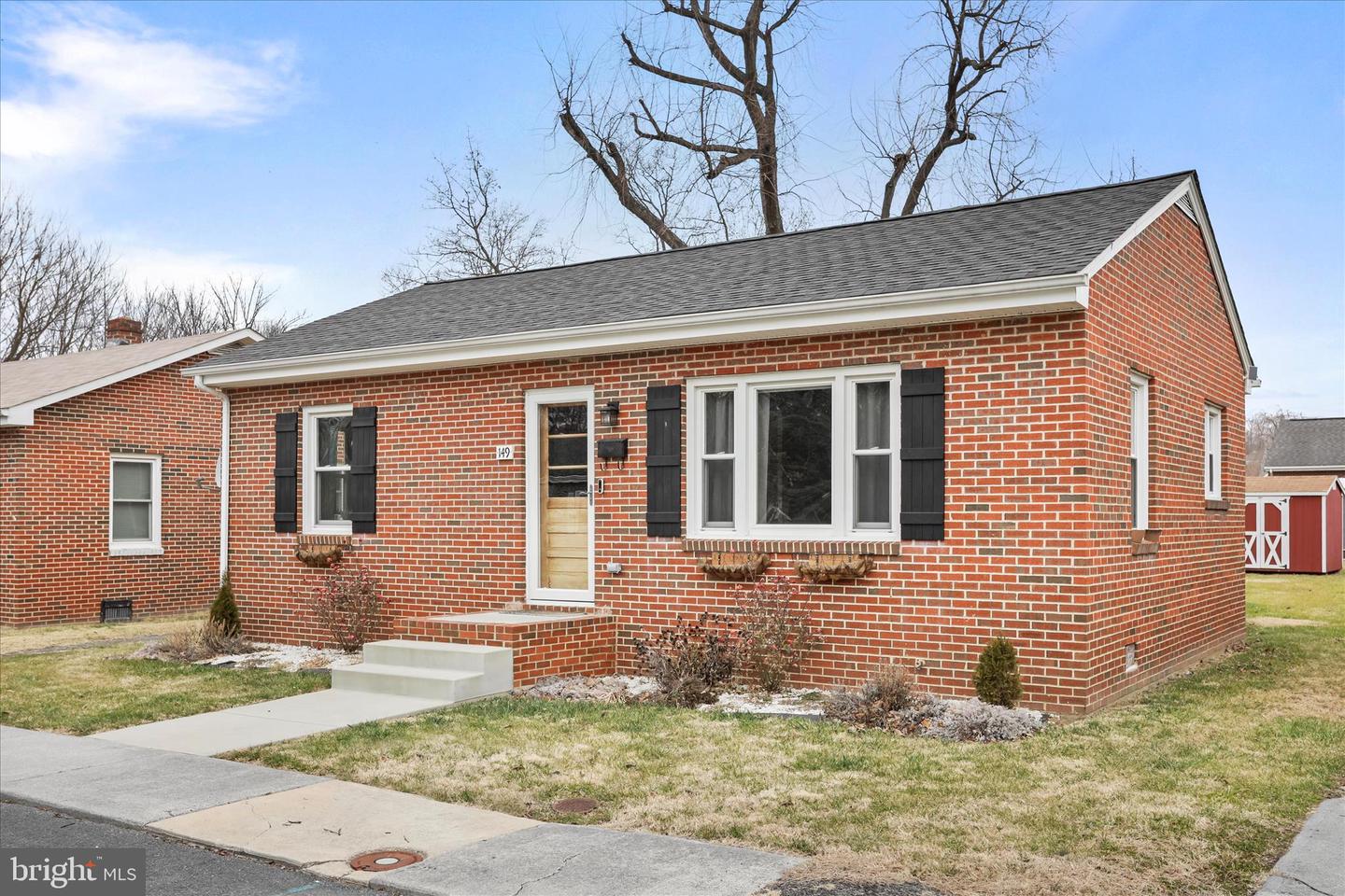 149 Brown Street, Strasburg