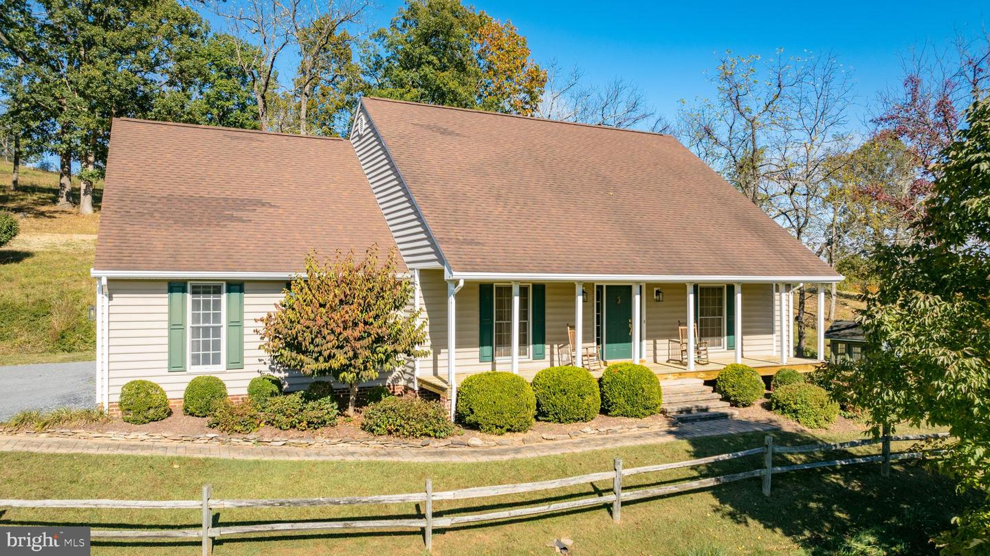 6154 Senedo Road, Quicksburg