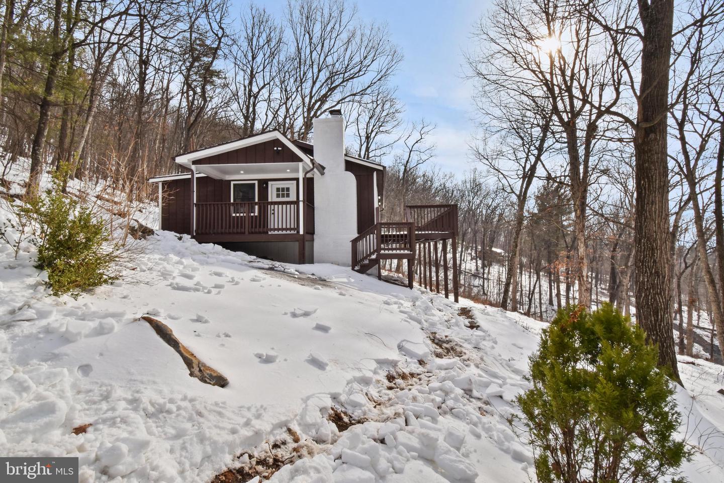 227 Cabin Lane, Mount Jackson