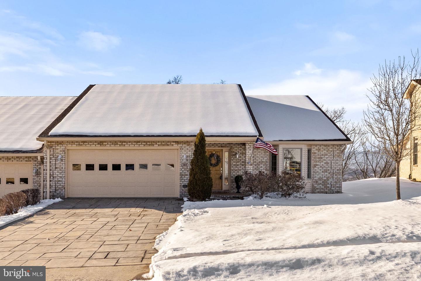 148 Daniel Court, Strasburg