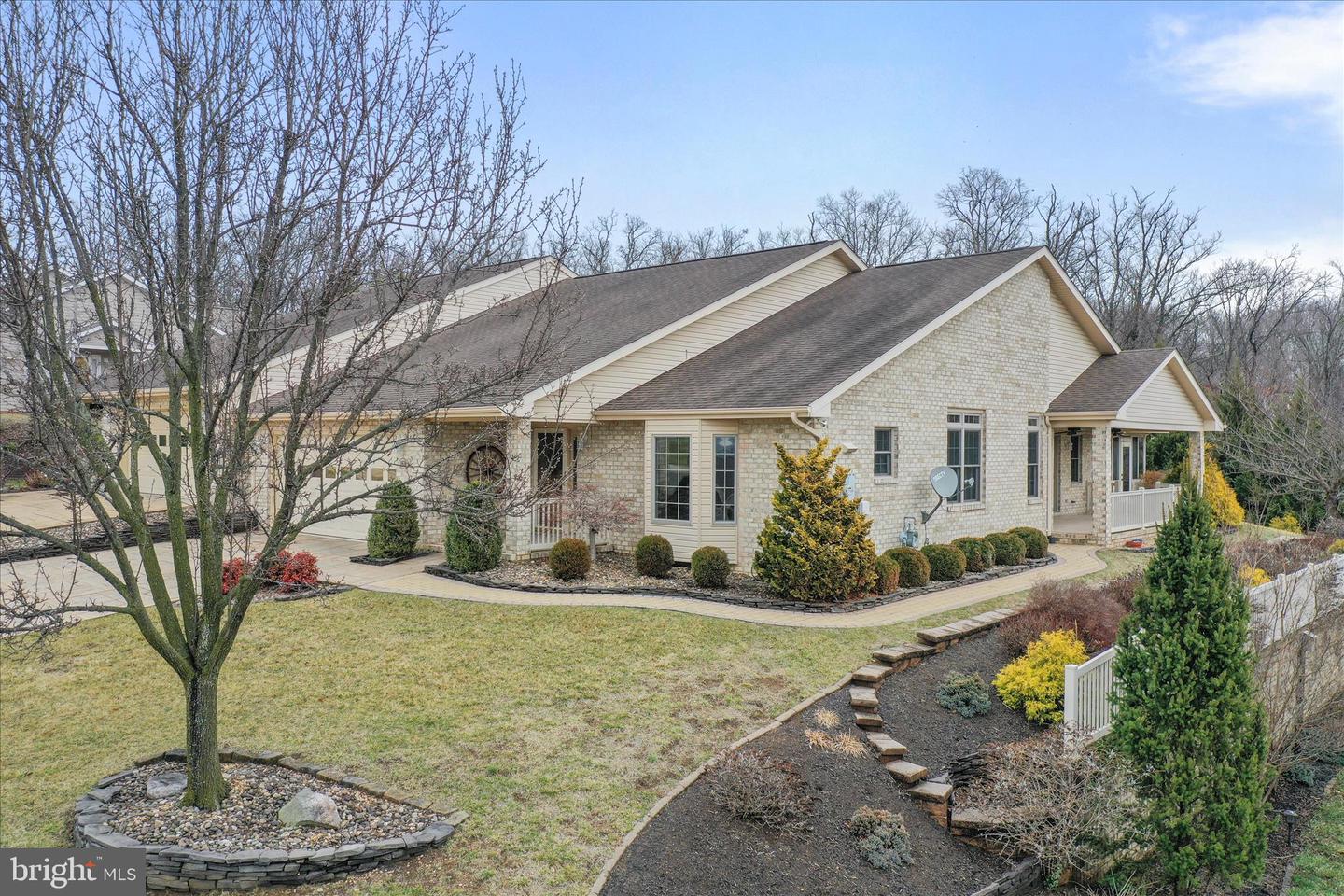 168 Stony Pointe Way, Strasburg
