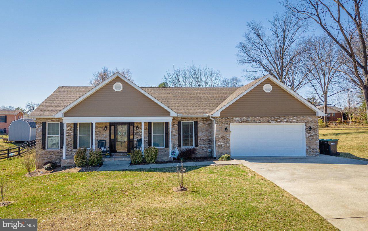 505 W North Street, Woodstock