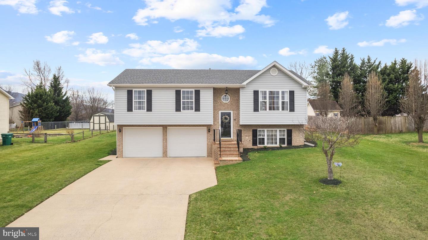 36 Ellen Drive, Strasburg