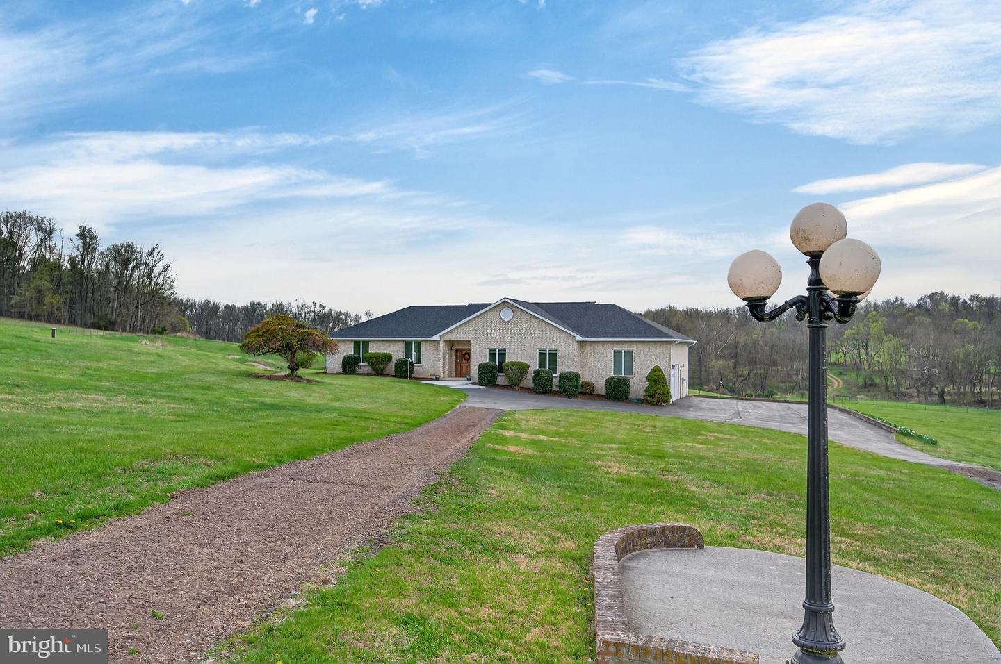 363 Davis Lane, New Market