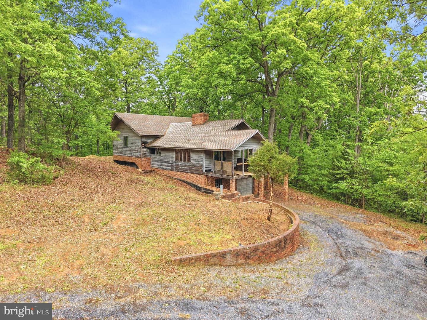 549 Mountain Laurel Drive, Mount Jackson