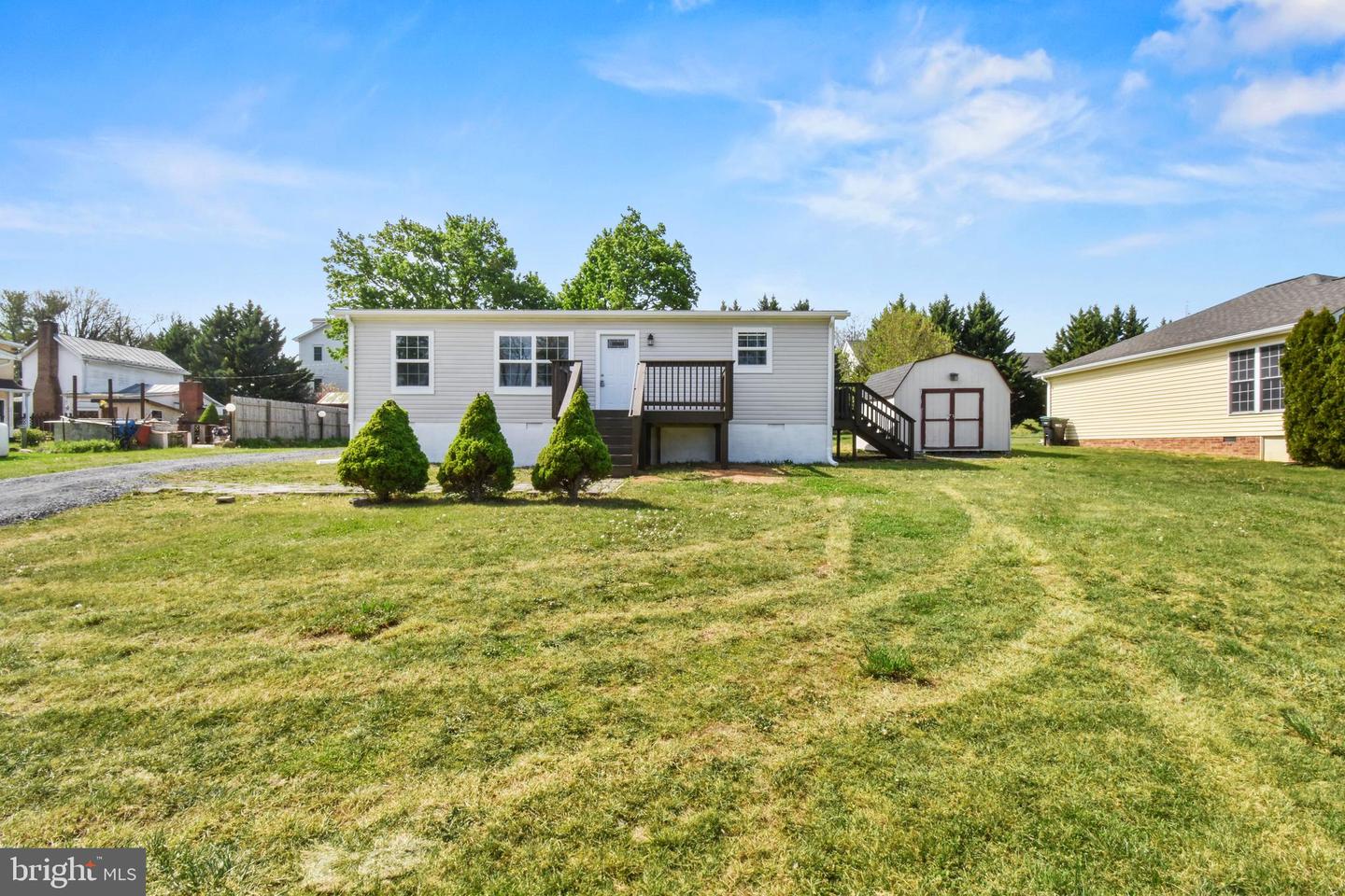 136 S Water Street, Woodstock