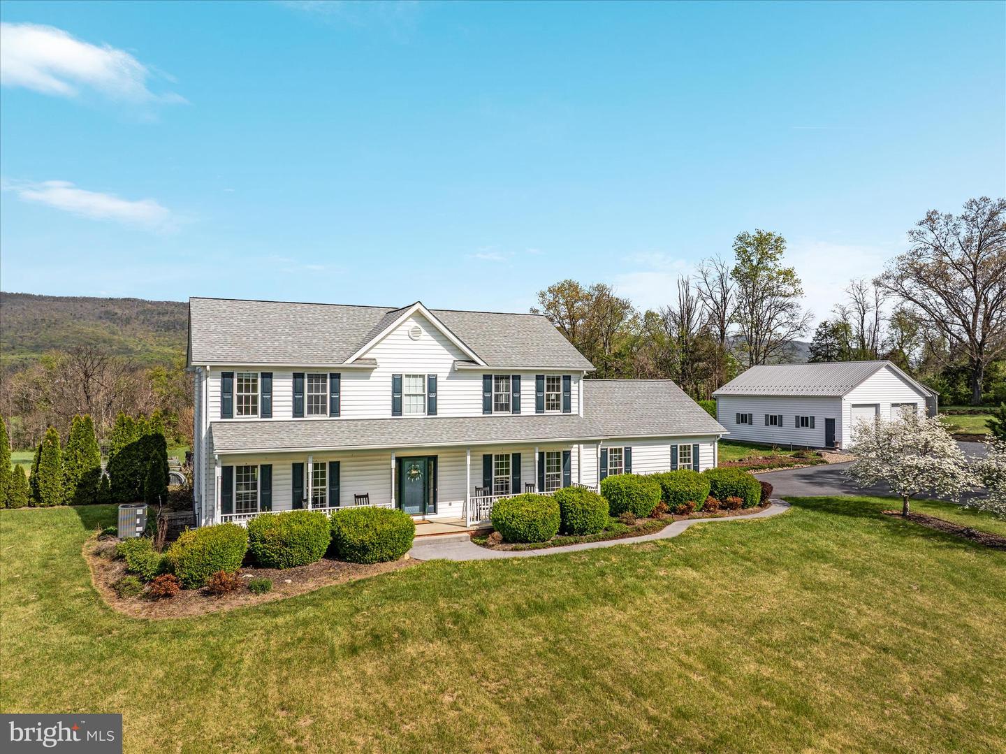 180 Holstein Lane, Toms Brook