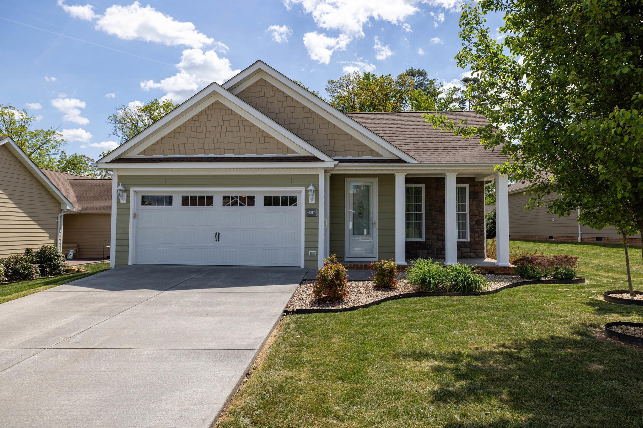 1017 Sun Poppy Court, Woodstock
