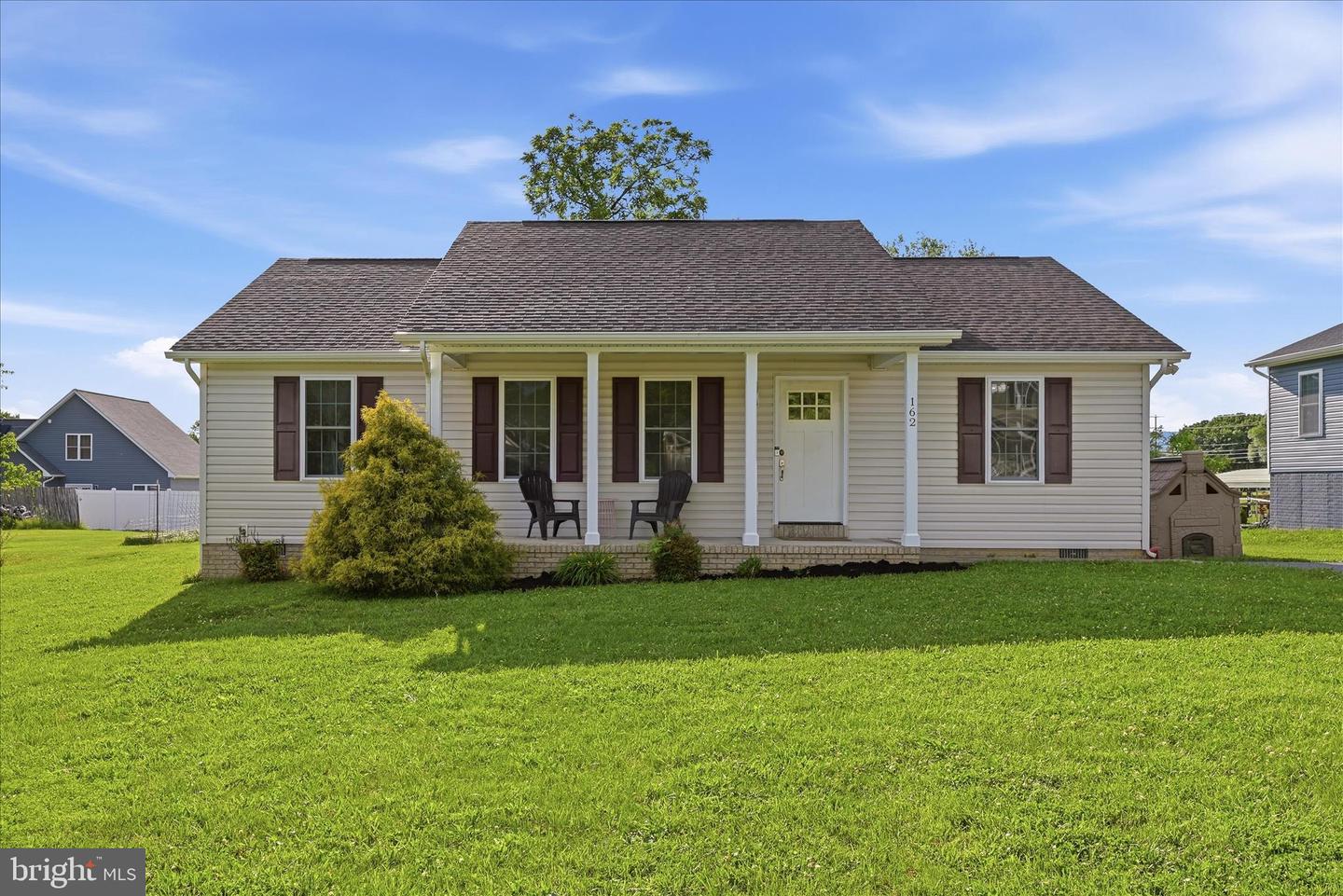 162 S Loudoun Street, Strasburg