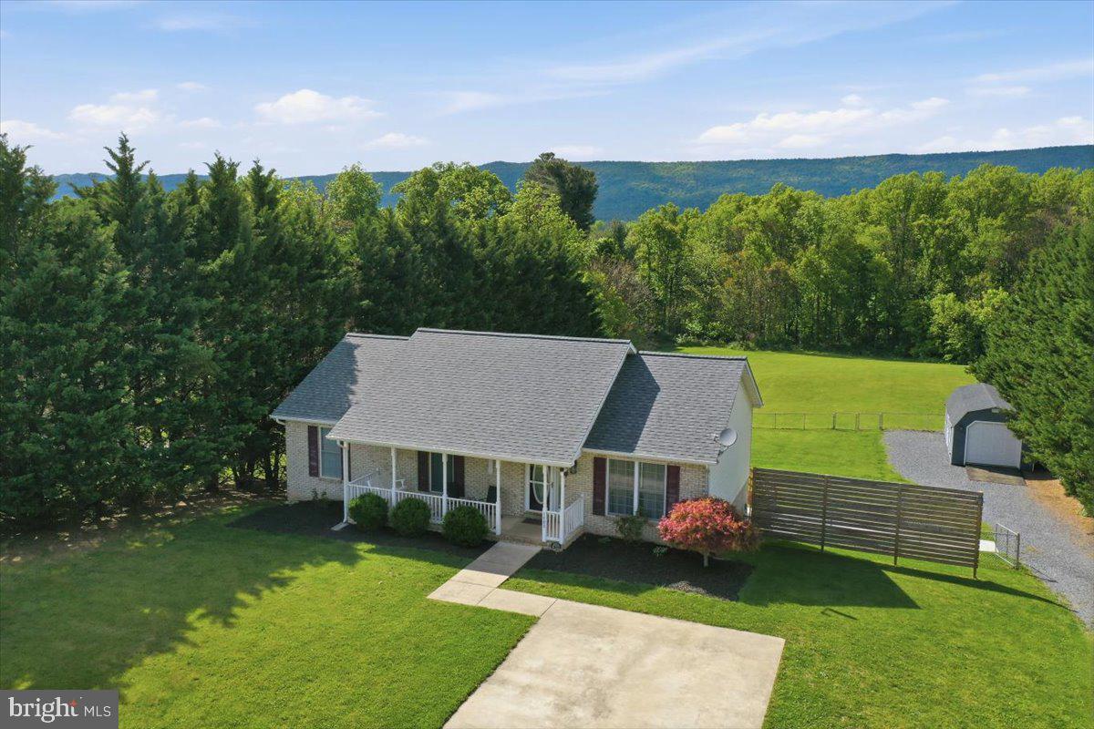 1503 Country Brook Road, Toms Brook
