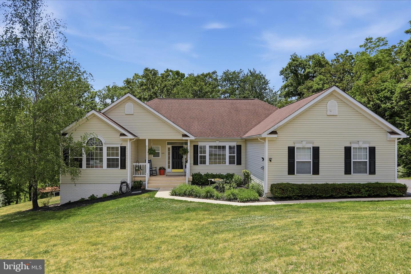 126 Junction Overlook, Strasburg