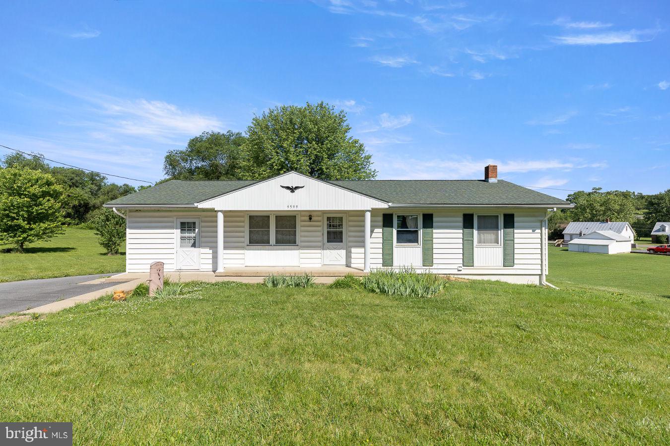 9599 Jackson Avenue, New Market