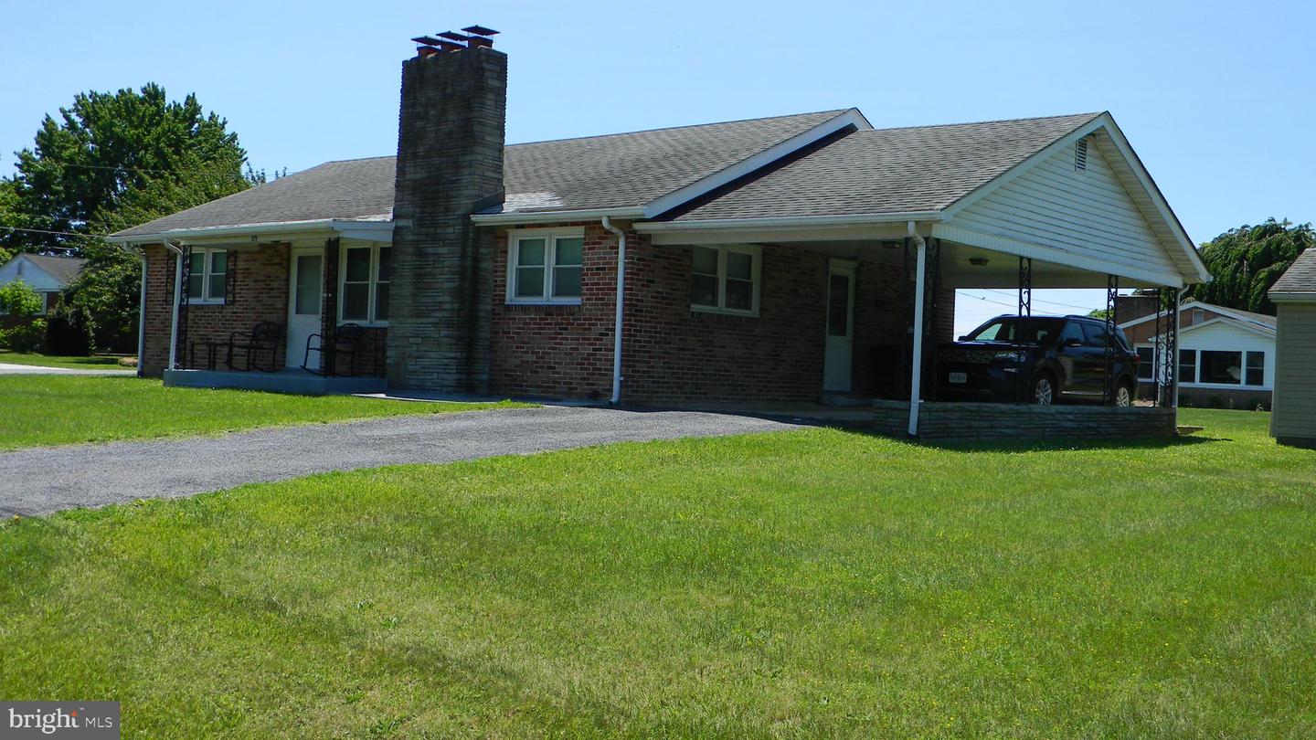 129 Apple Ave
