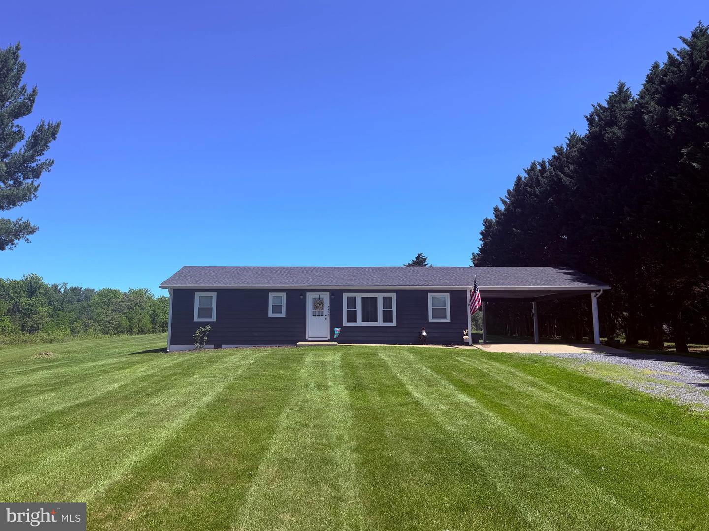 740 Walton Farm Road, Woodstock