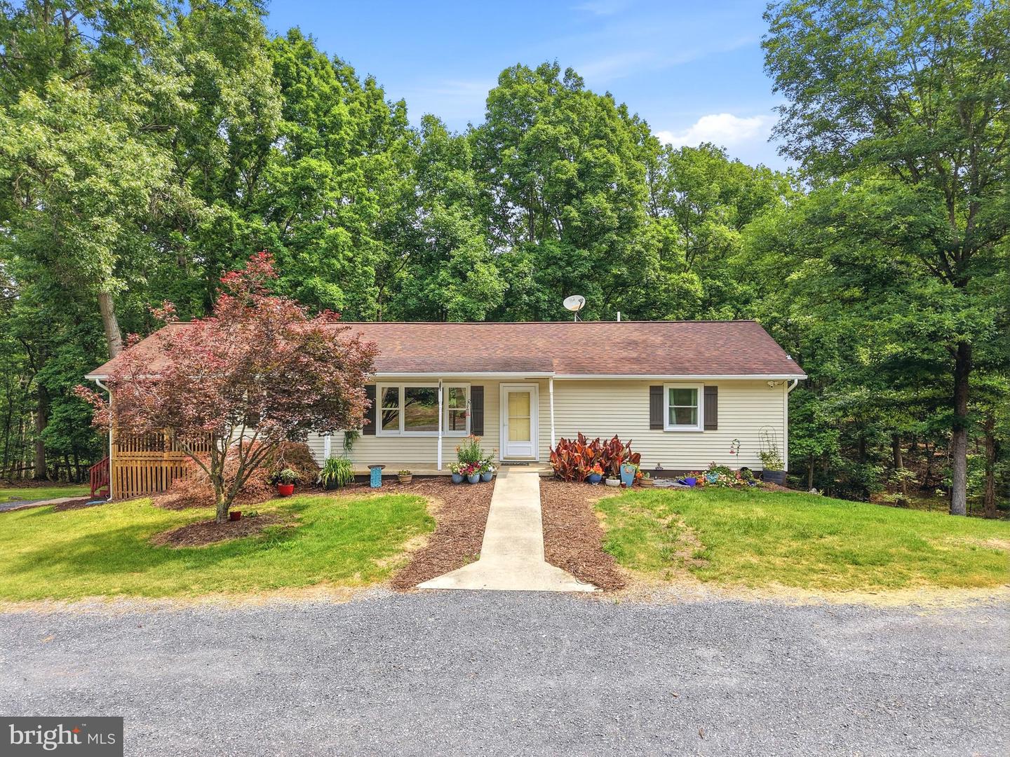 356 White Oak Ln