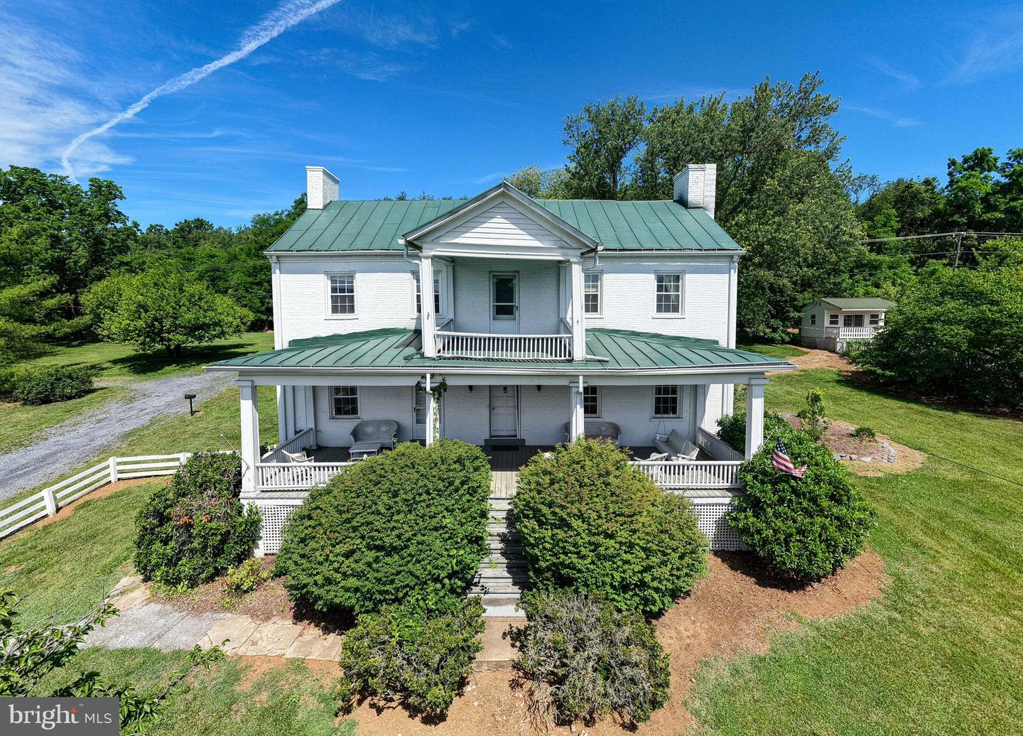 24033 Old Valley Pike