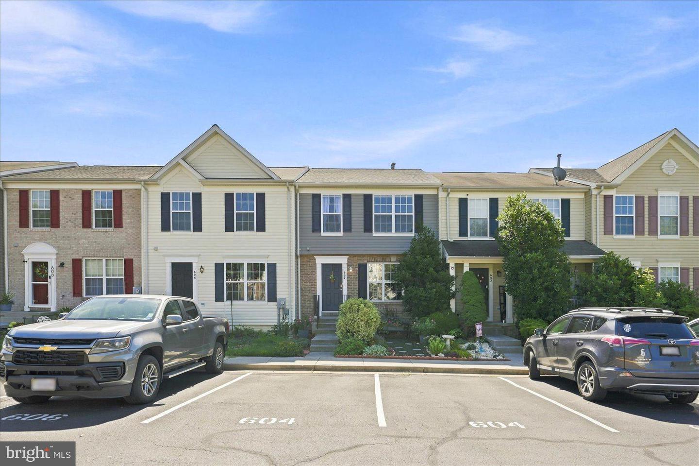 604 Frontier Fort Lane