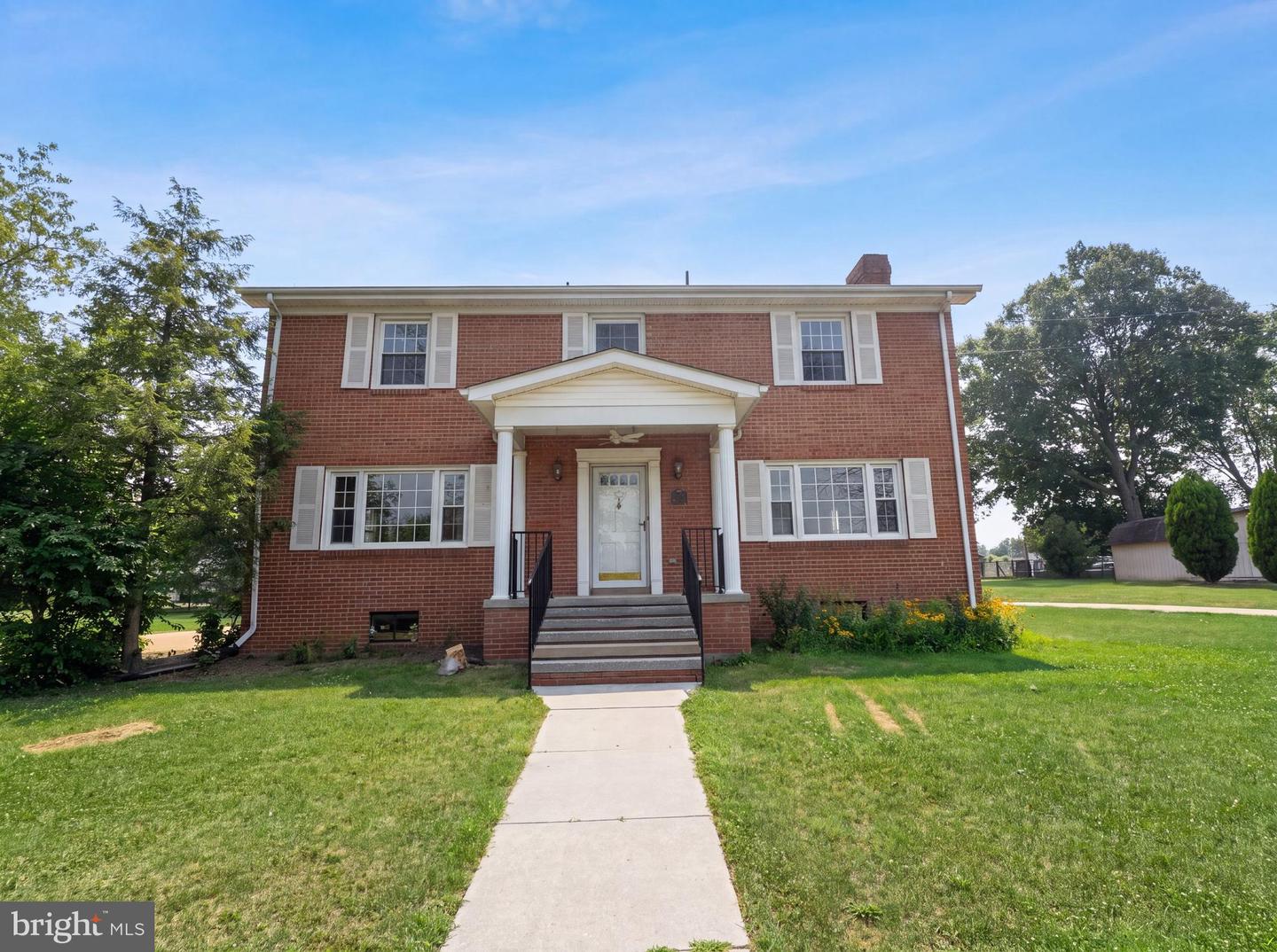 494 Walton Street, Strasburg