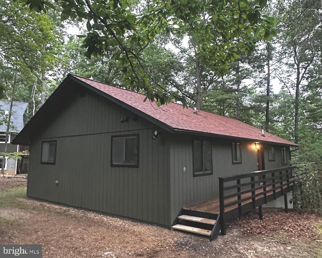 213 Morrie Drive