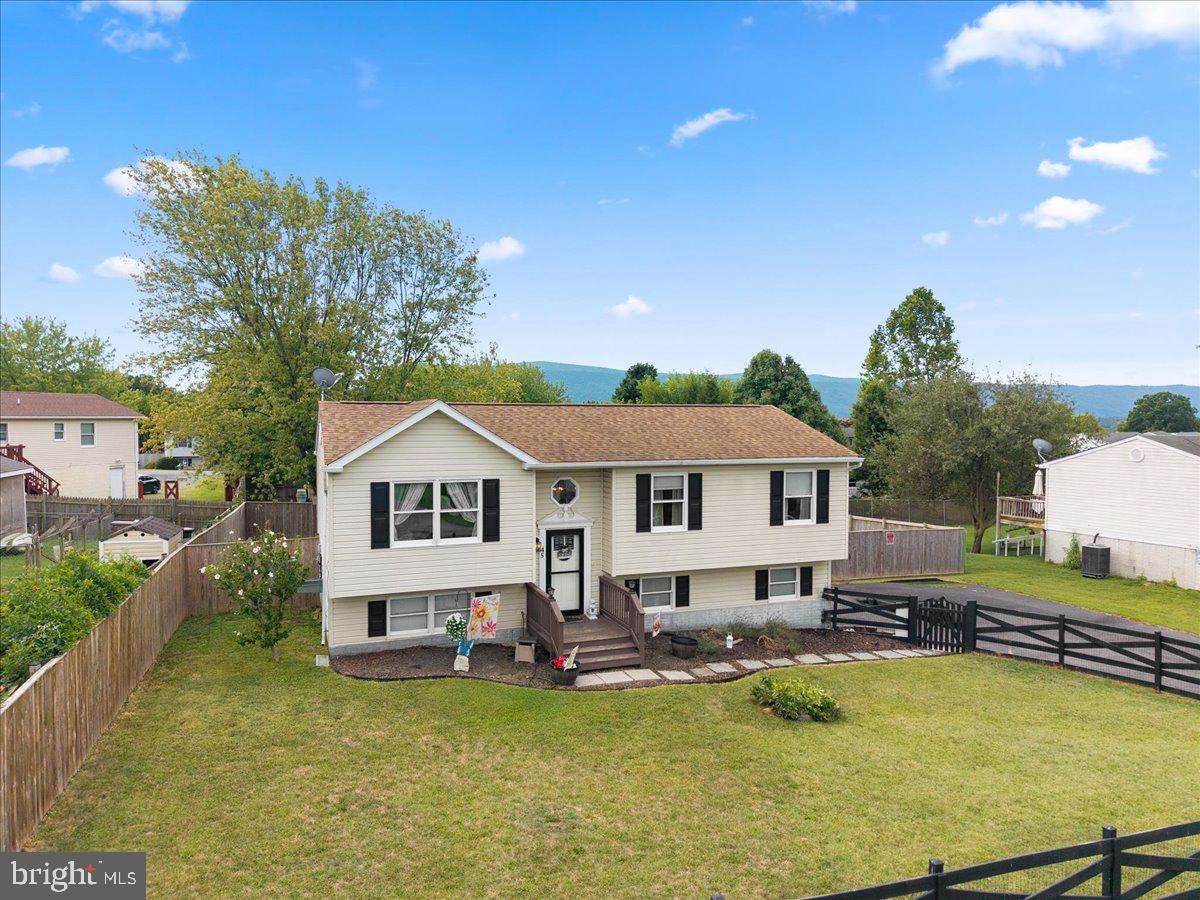 45 Greenleaf Road