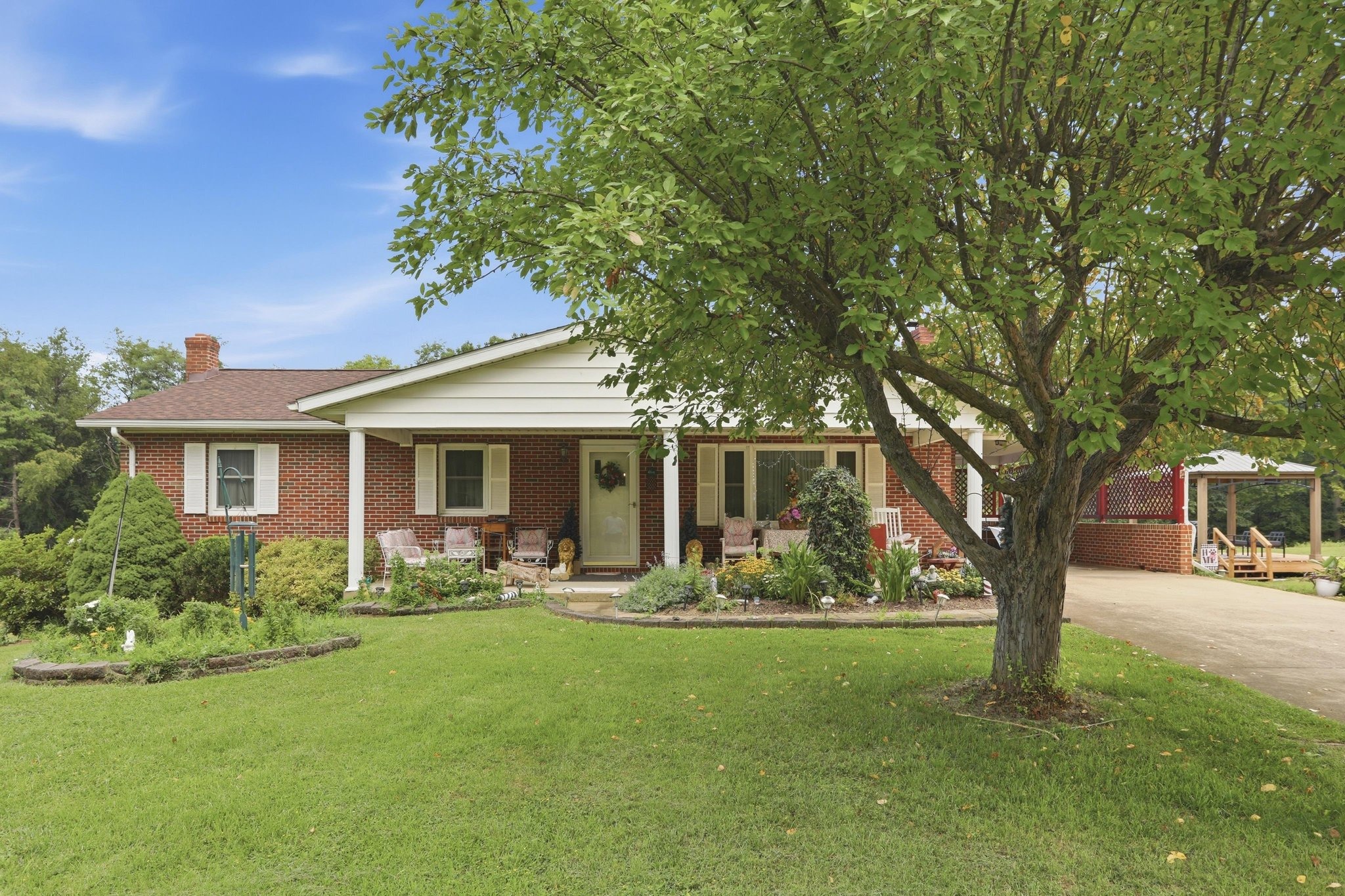 410 Saumsville Road