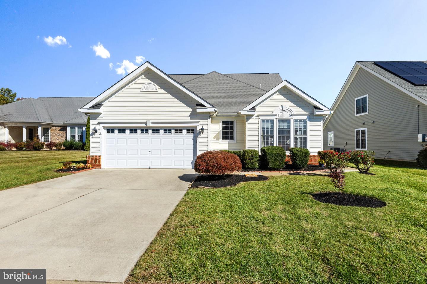 5721 W Kesslers Crossing, Fredericksburg