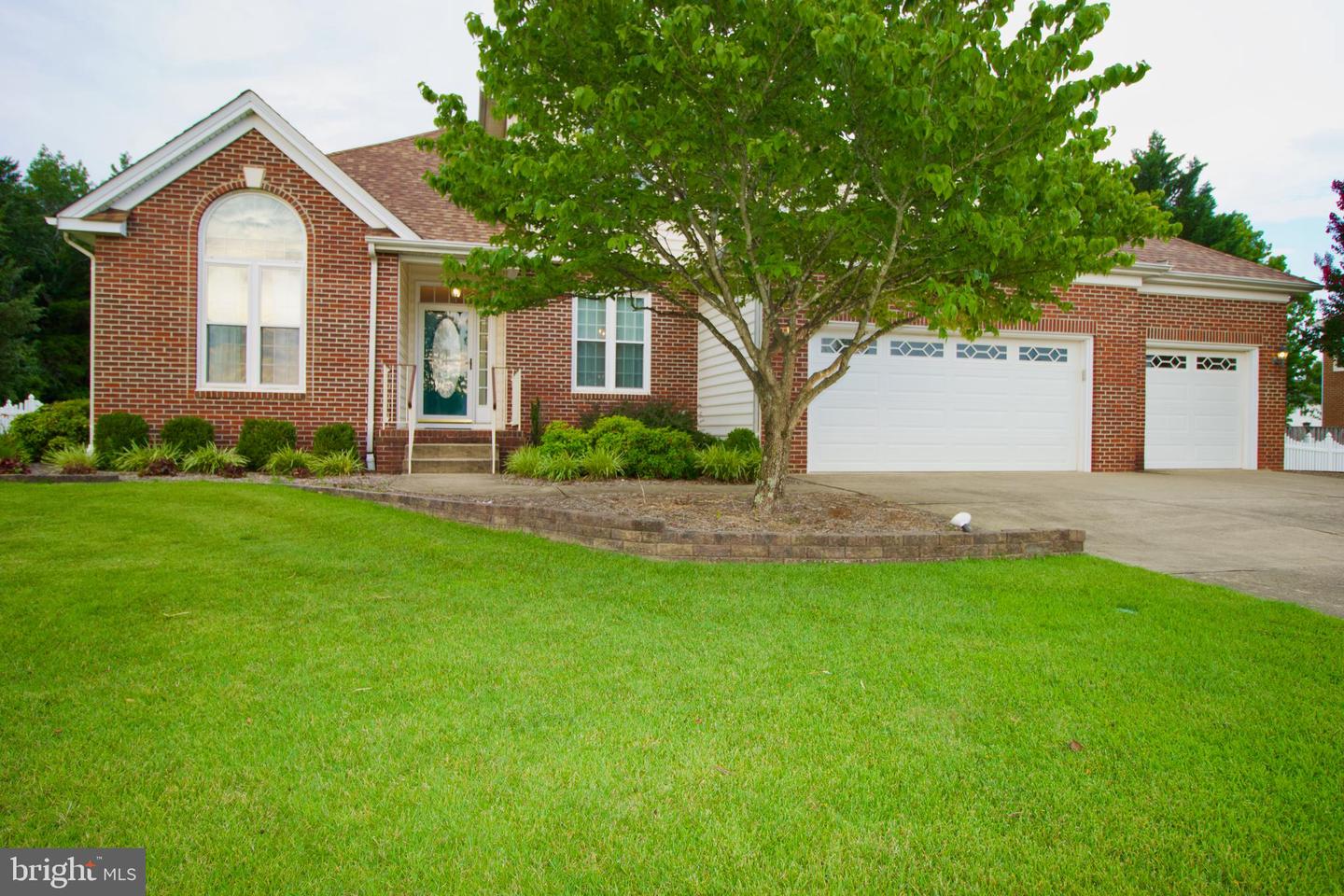 12015 Big Ben Boulevard, Fredericksburg