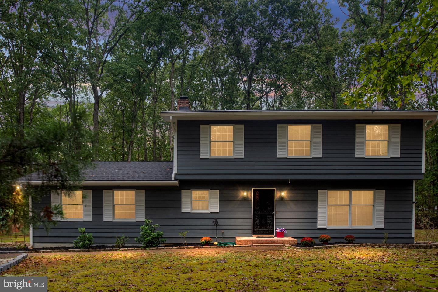 2 River Bluffs Drive, Fredericksburg