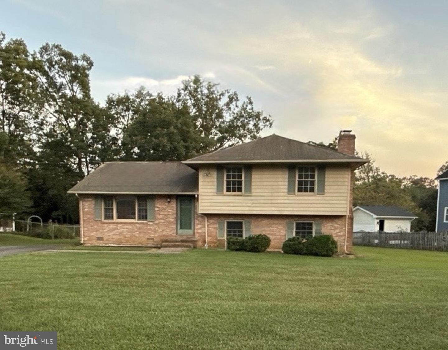 537 Butternut Drive, Fredericksburg