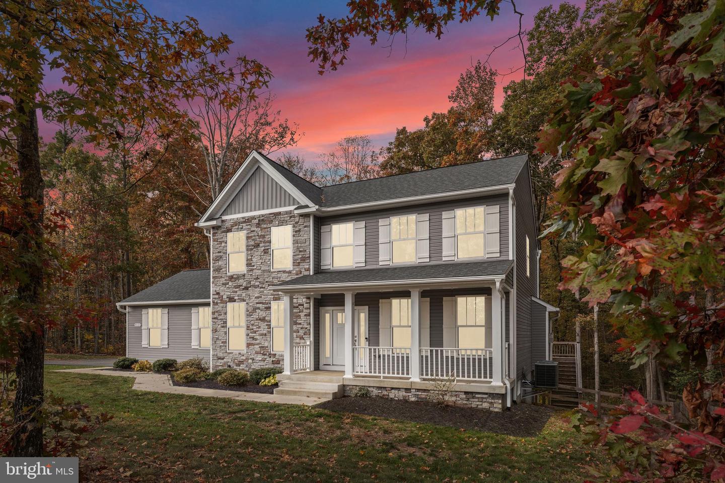 9113 Royal Court, Partlow