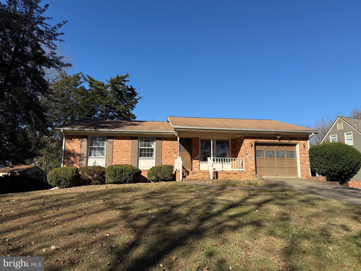 309 Laurel Avenue, Fredericksburg