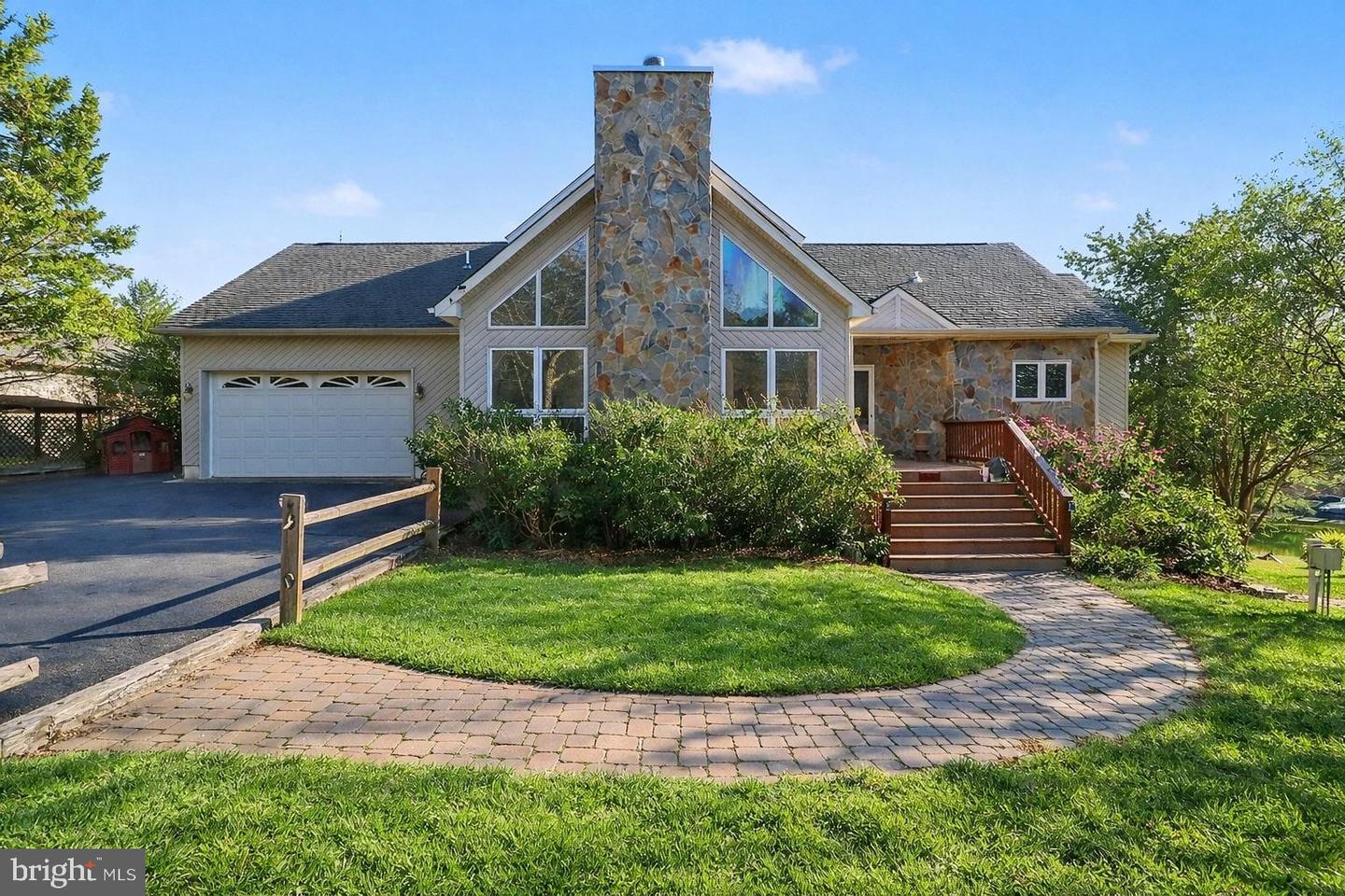 6407 Matthew Lane, Mineral