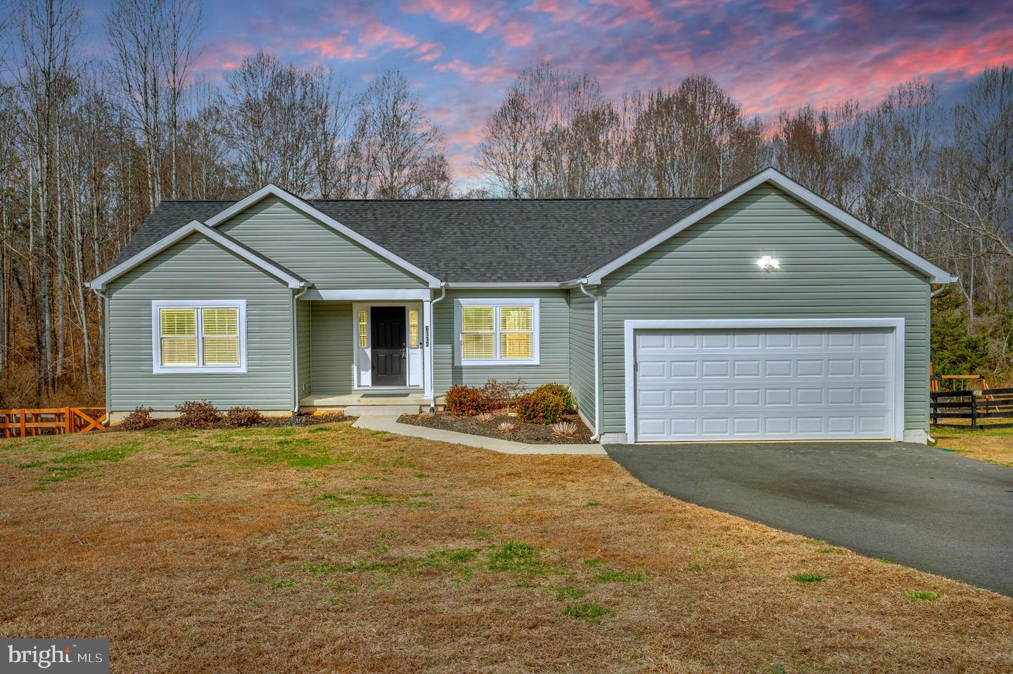 6112 Eds Road, Mineral