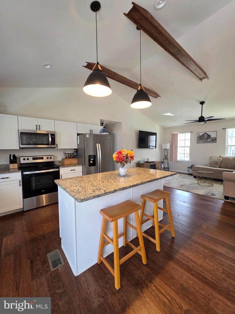 6014 Stubbs Bridge Road, Mineral