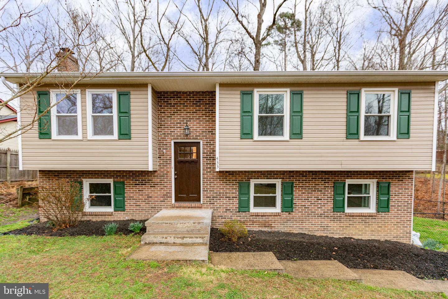 433 Albany Street, Fredericksburg