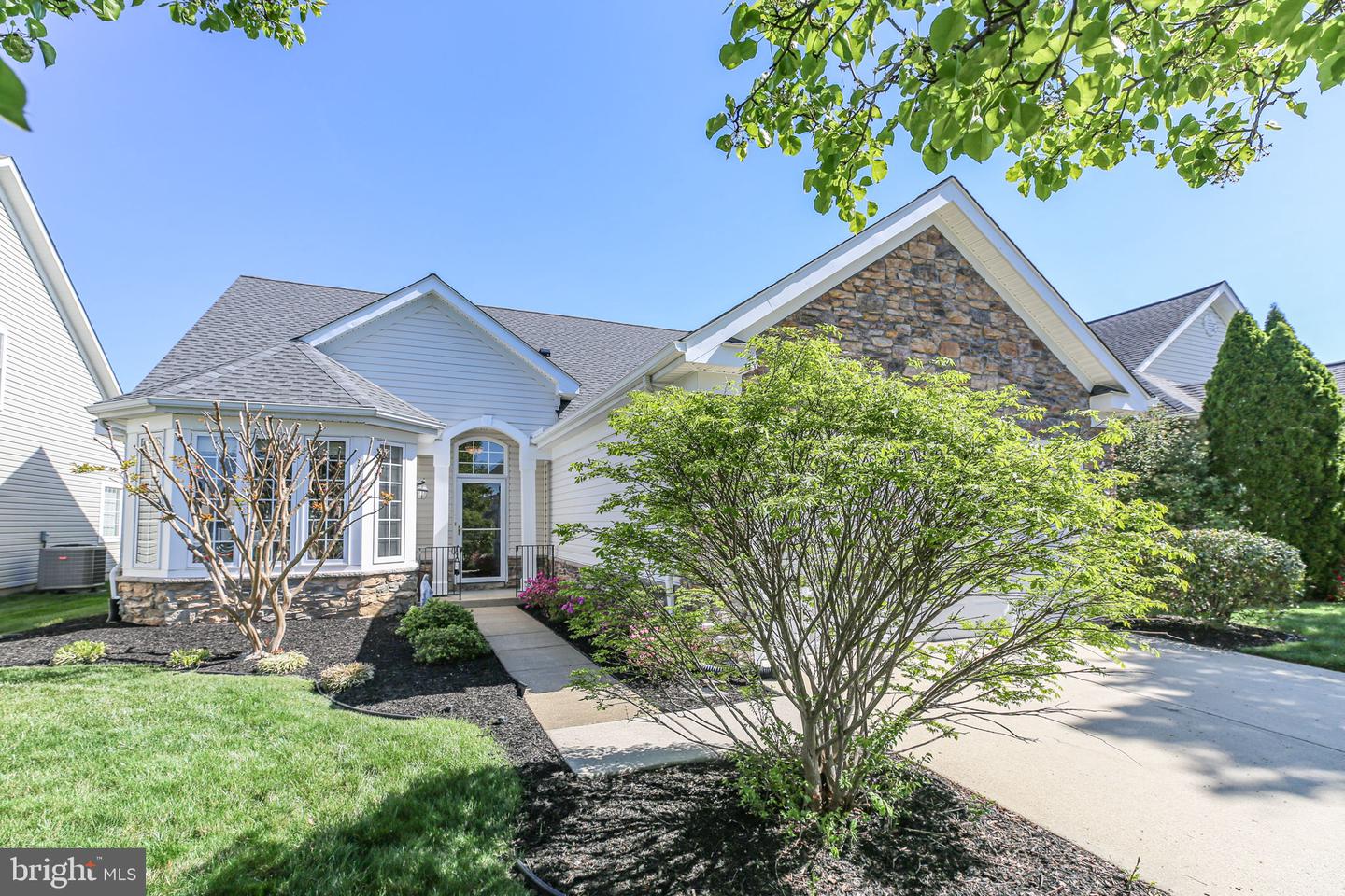 5705 W Kesslers Crossing, Fredericksburg