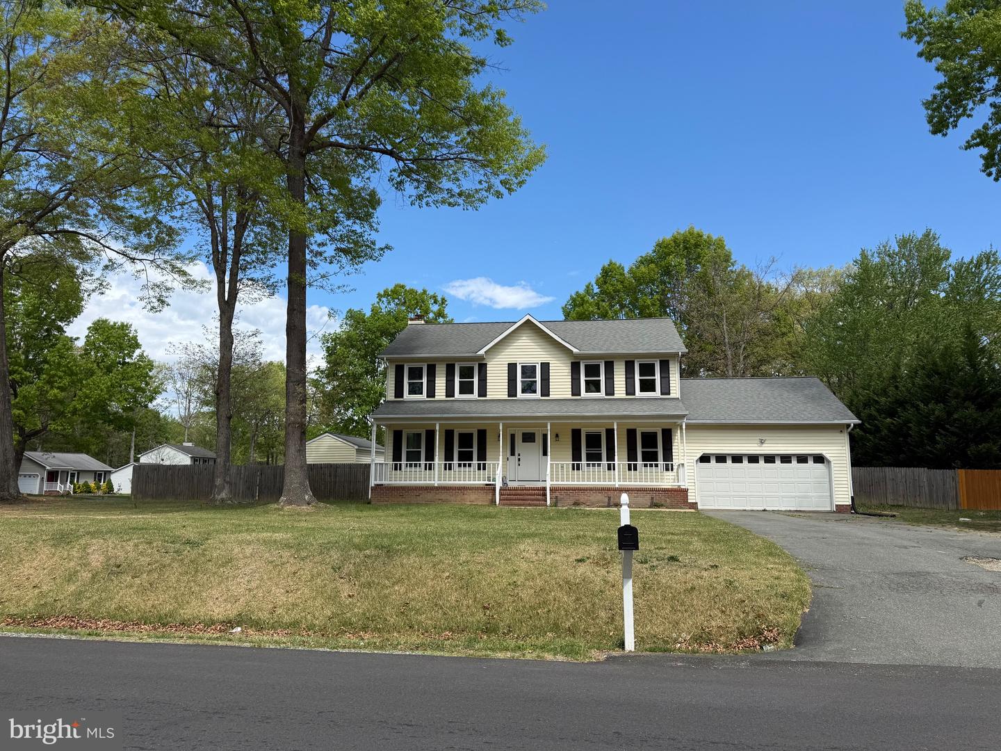 5225 Mcmanus Dr, Fredericksburg