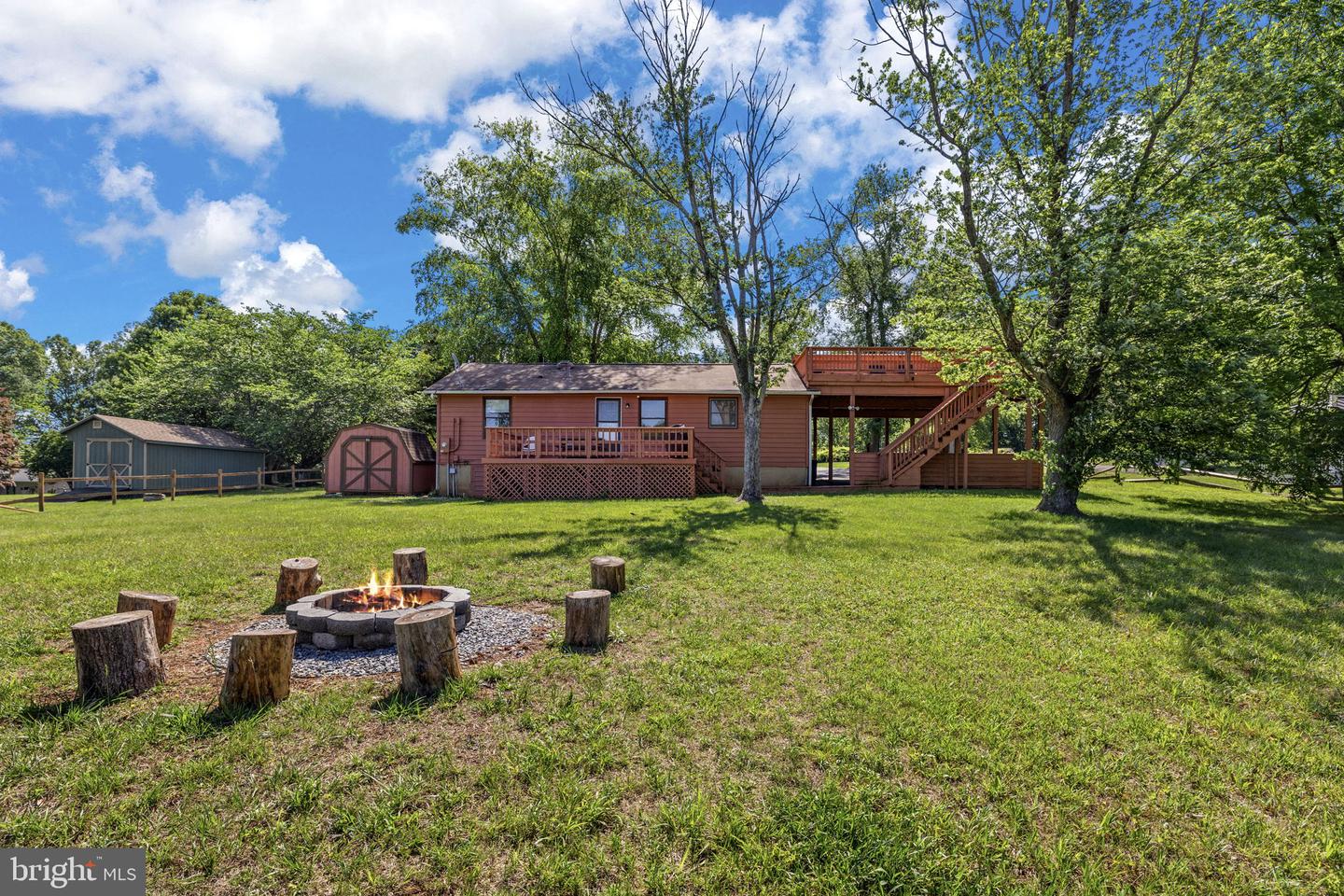 6216 Bryn Lane