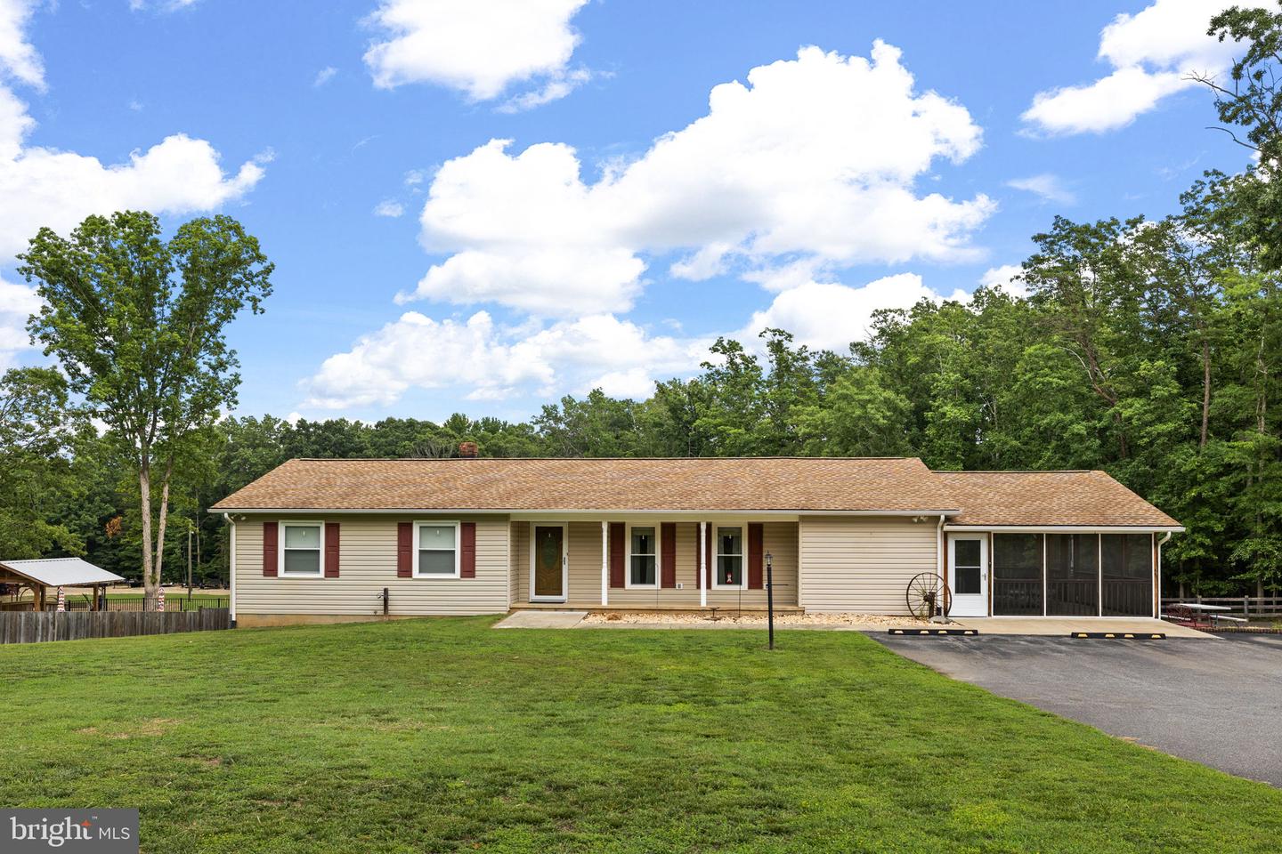 10205 Elys Ford Road