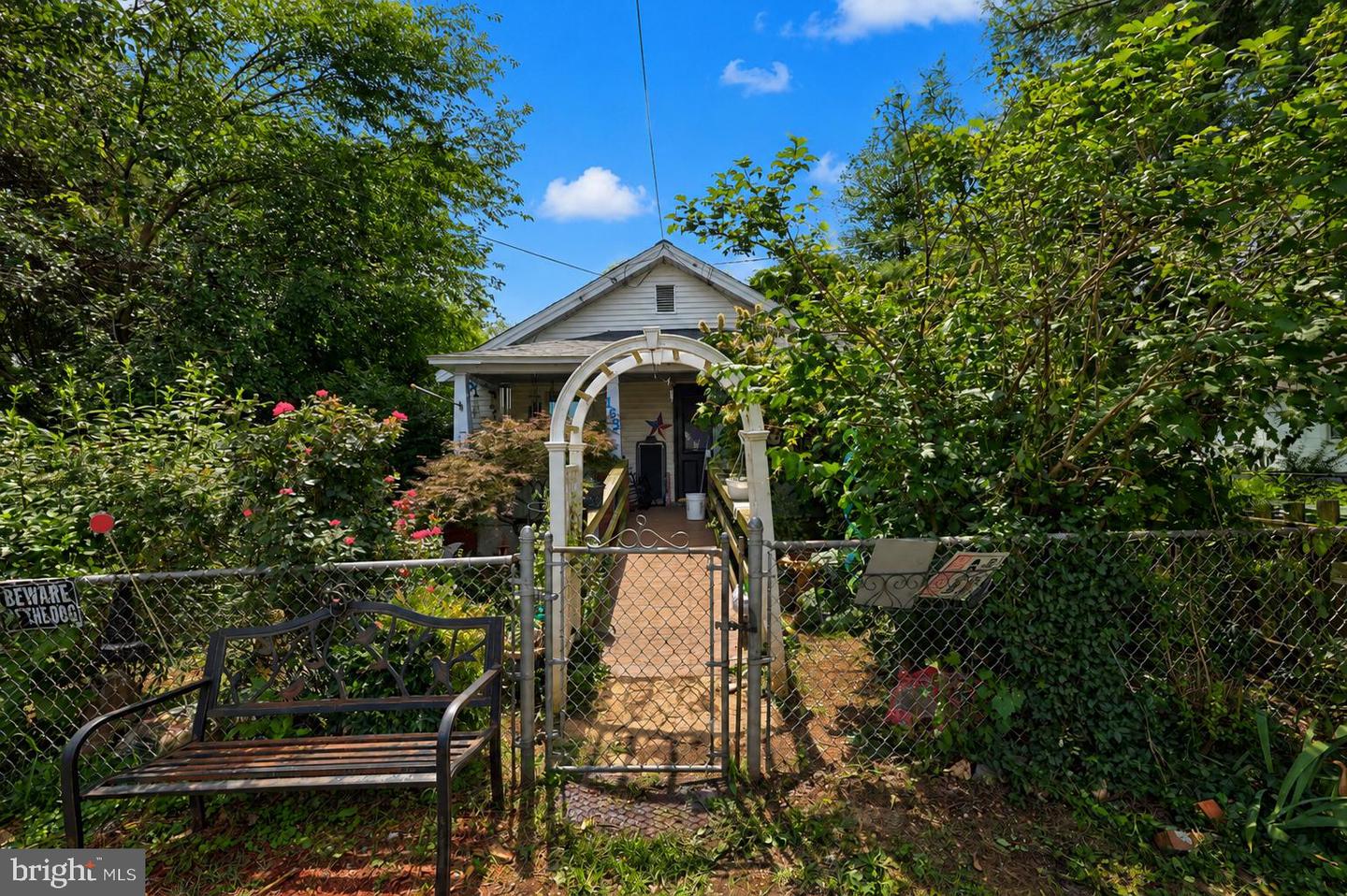 163 Mansfield Street