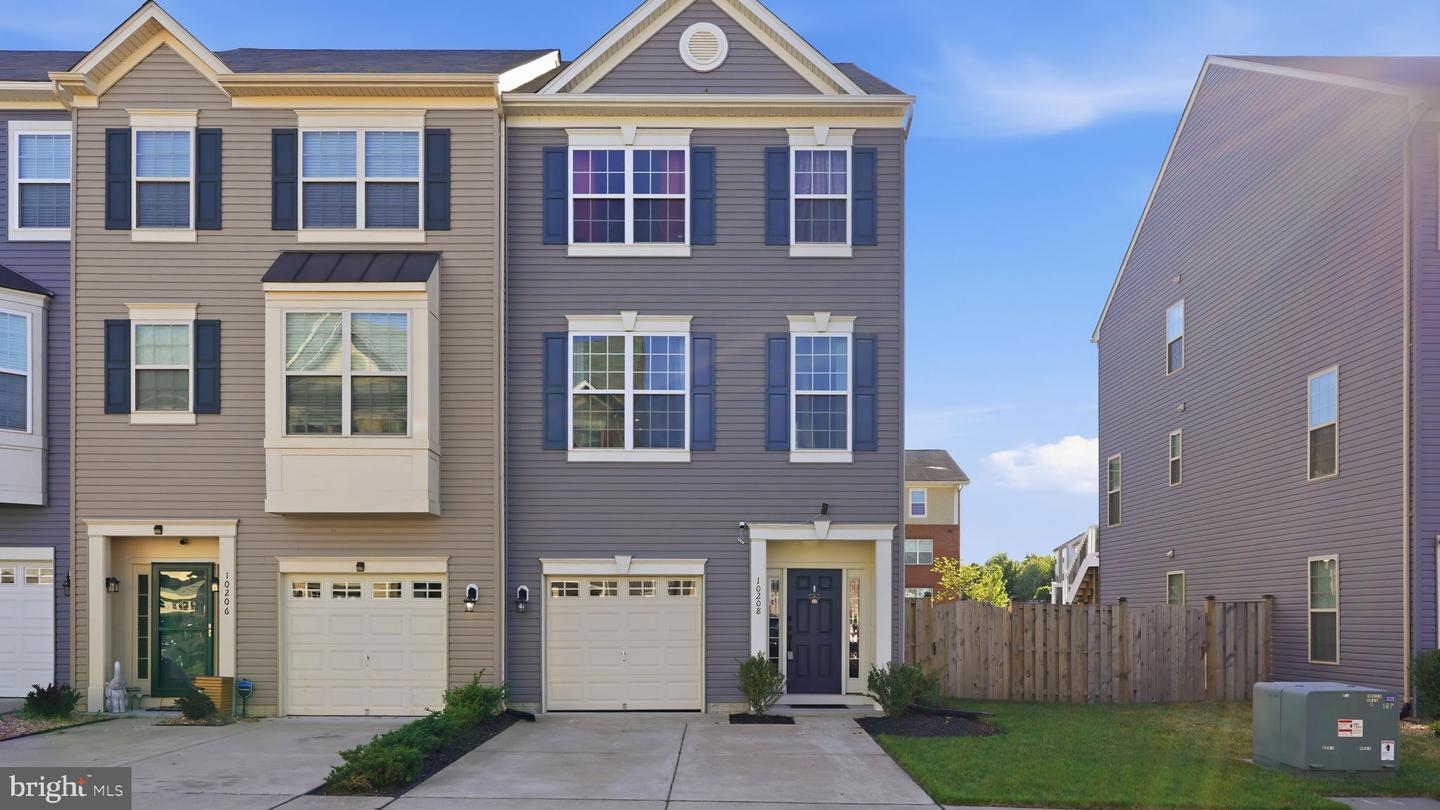 10208 Egret Court