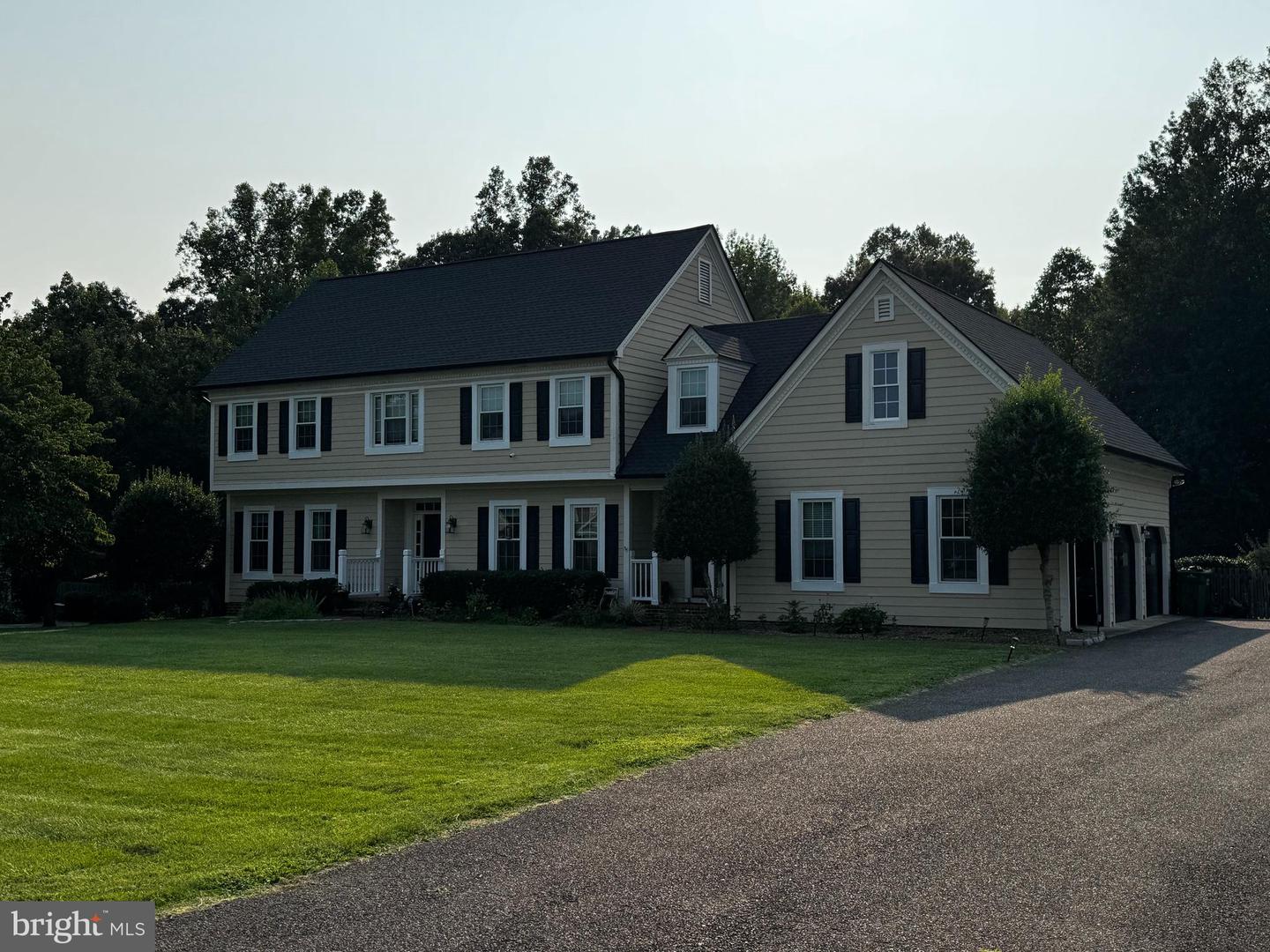 8405 Broadmore Lane