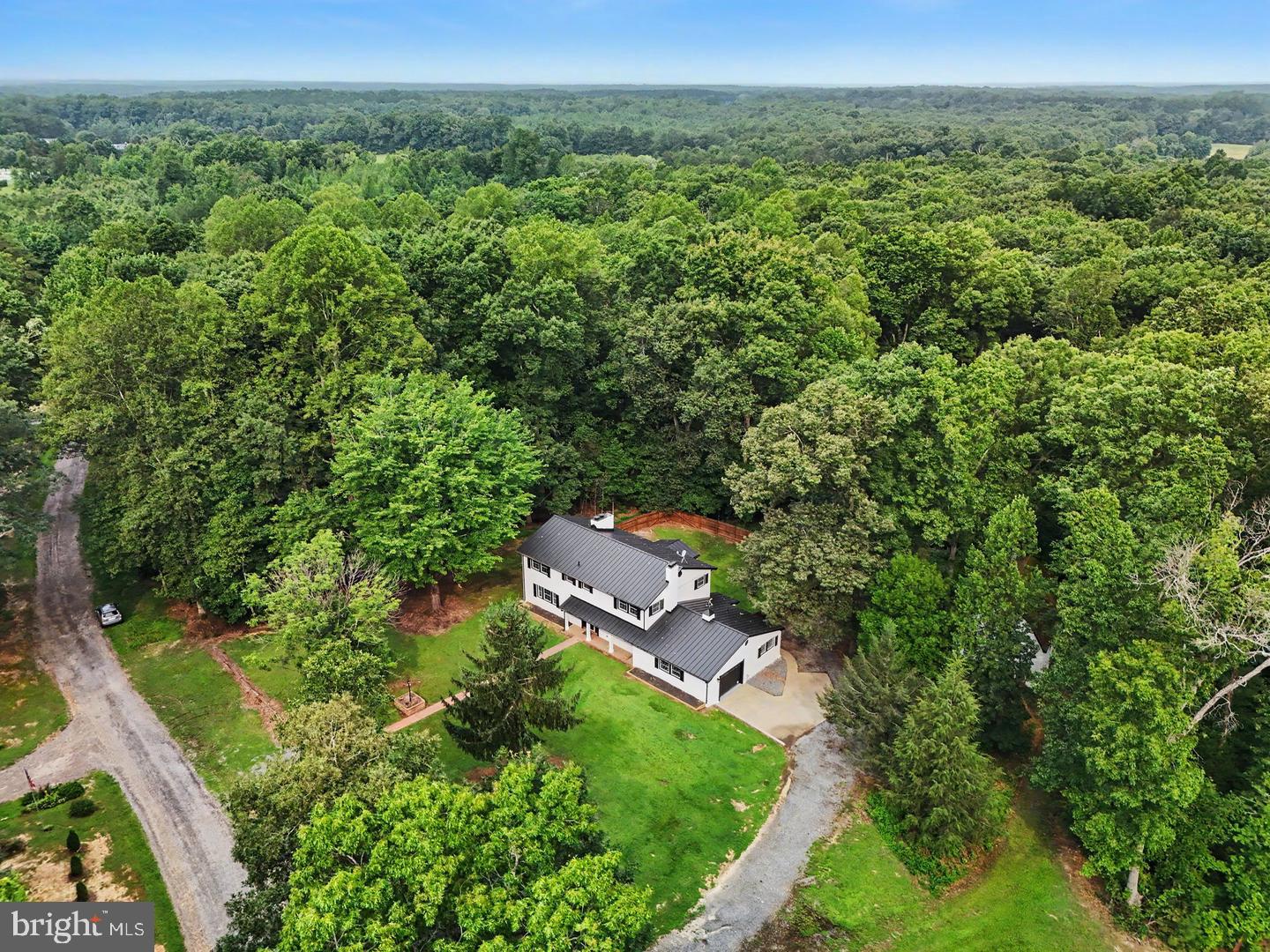 9825 Valley Po Road