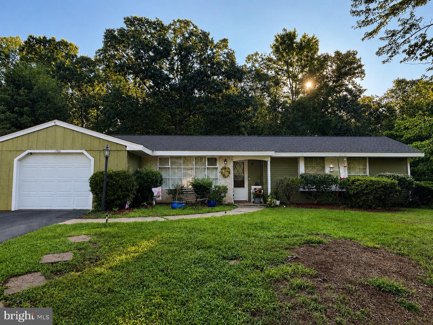 1910 Coleman Lane
