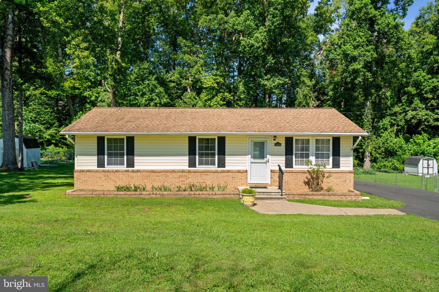 11004 Doe Circle